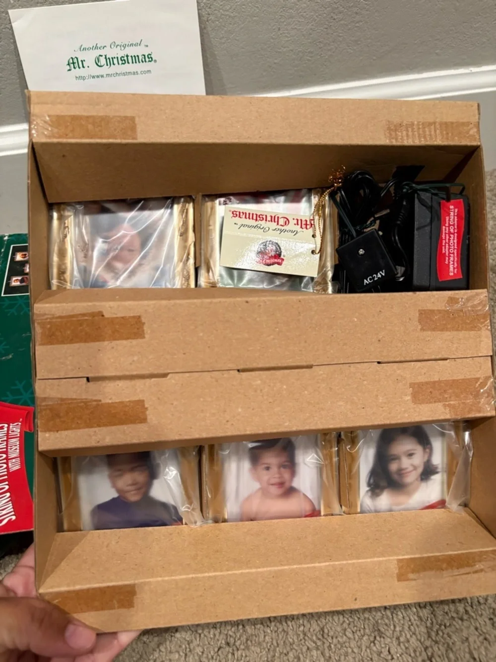 Vintage Y2K Mr Christmas String Of Photo Frames With Museum Lights Brand New